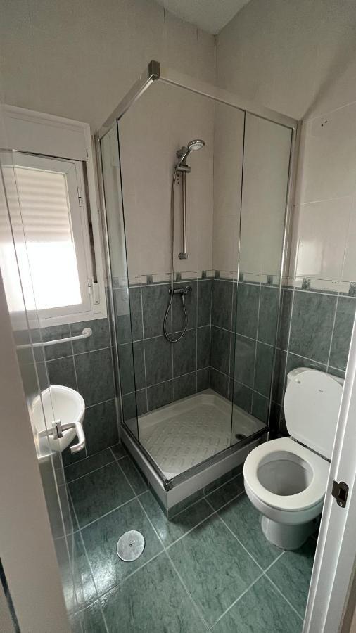 Piso En Valdeacederas Apartman Madrid Kültér fotó