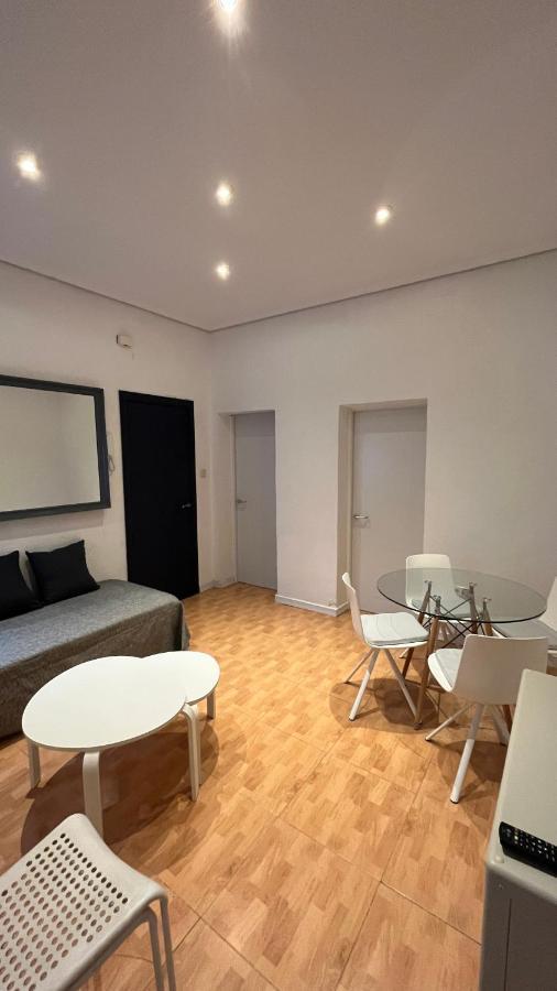 Piso En Valdeacederas Apartman Madrid Kültér fotó